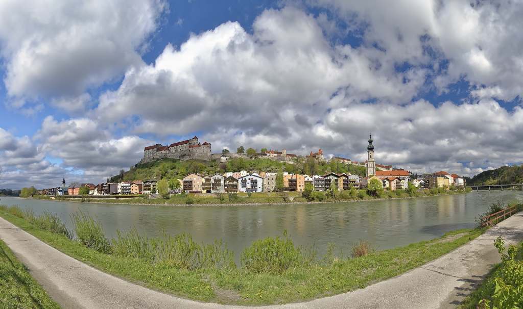 The beautiful panoramic view of Burghausen Castle, the longest castle in the world from across the river.