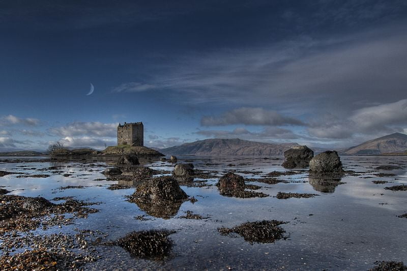 The stunning shot of Castle Stalker at night.