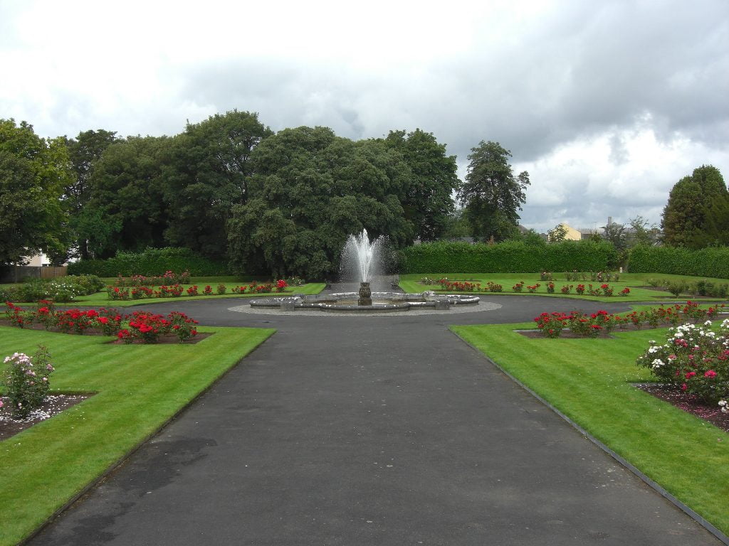 Kilkenny Castle's beautiful rose garden surrounding the fountain.
