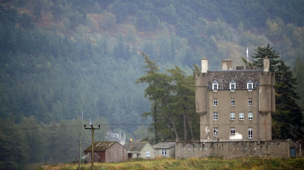 A view of the lush green surroundings of Braemar Castle. 