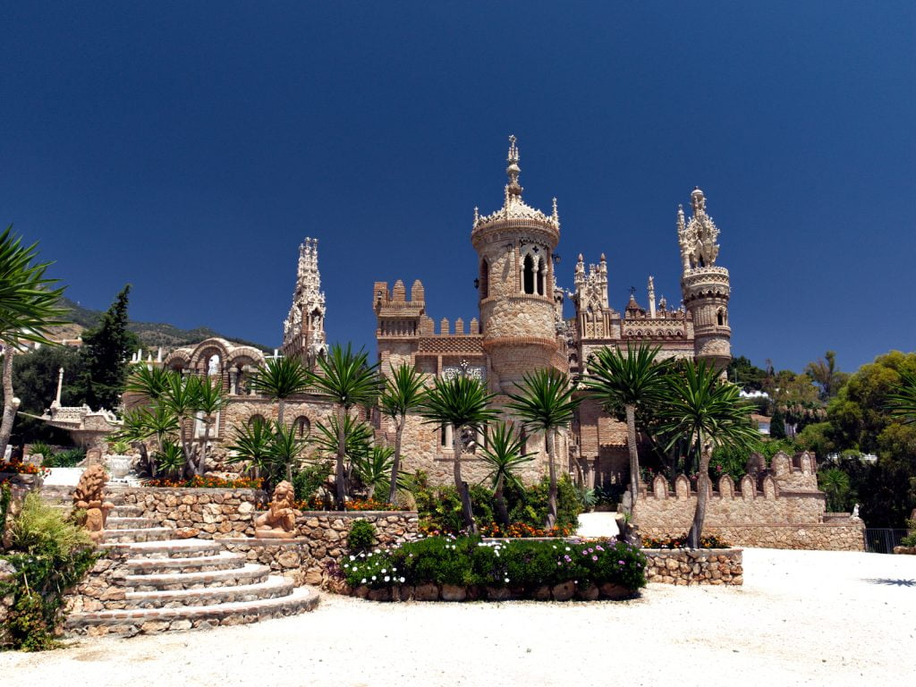 The beautiful front view of Castillo de Colomares.