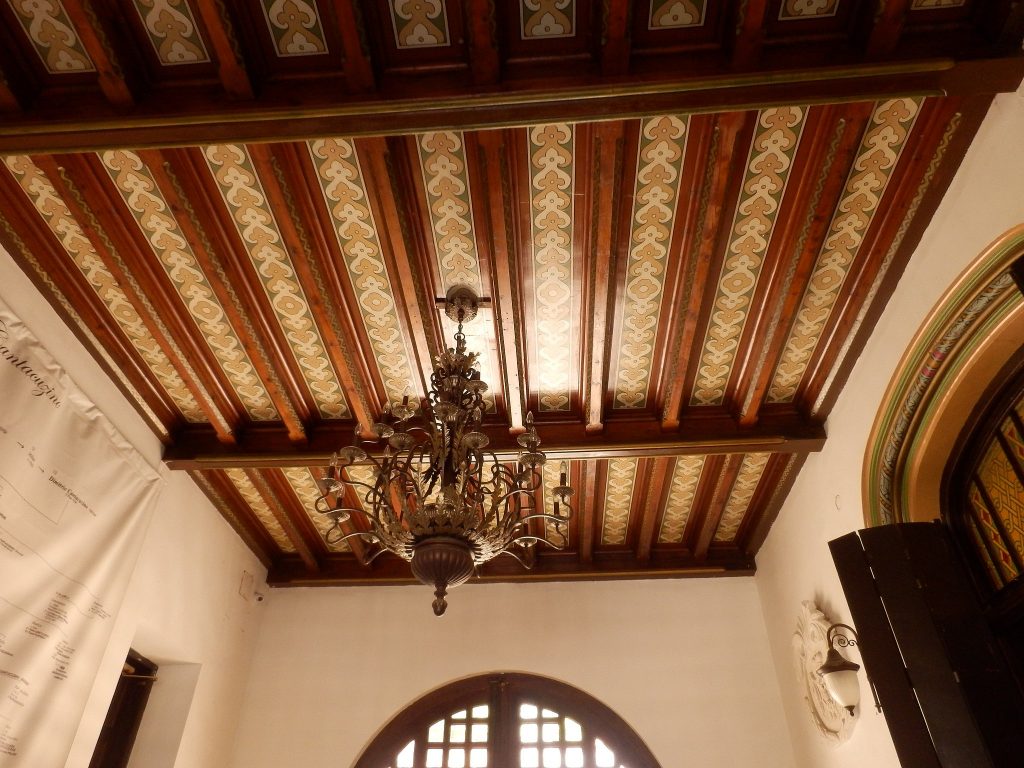 The original beamed wooden ceiling of Cantacuzino Castle. 