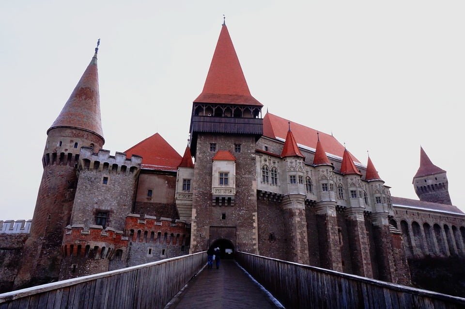 The front entrance of Corvin Castle.