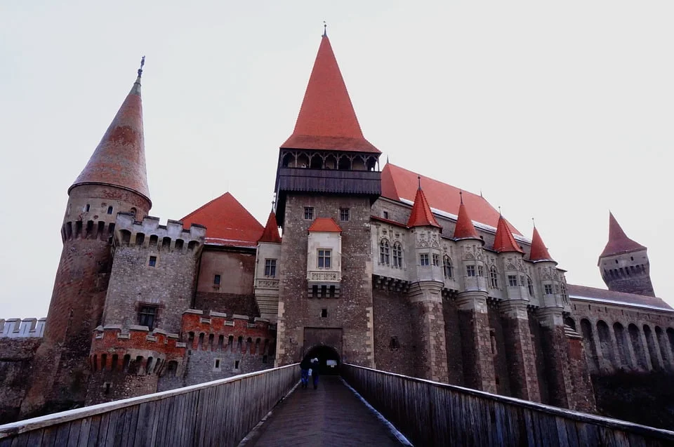 The front entrance of Corvin Castle.