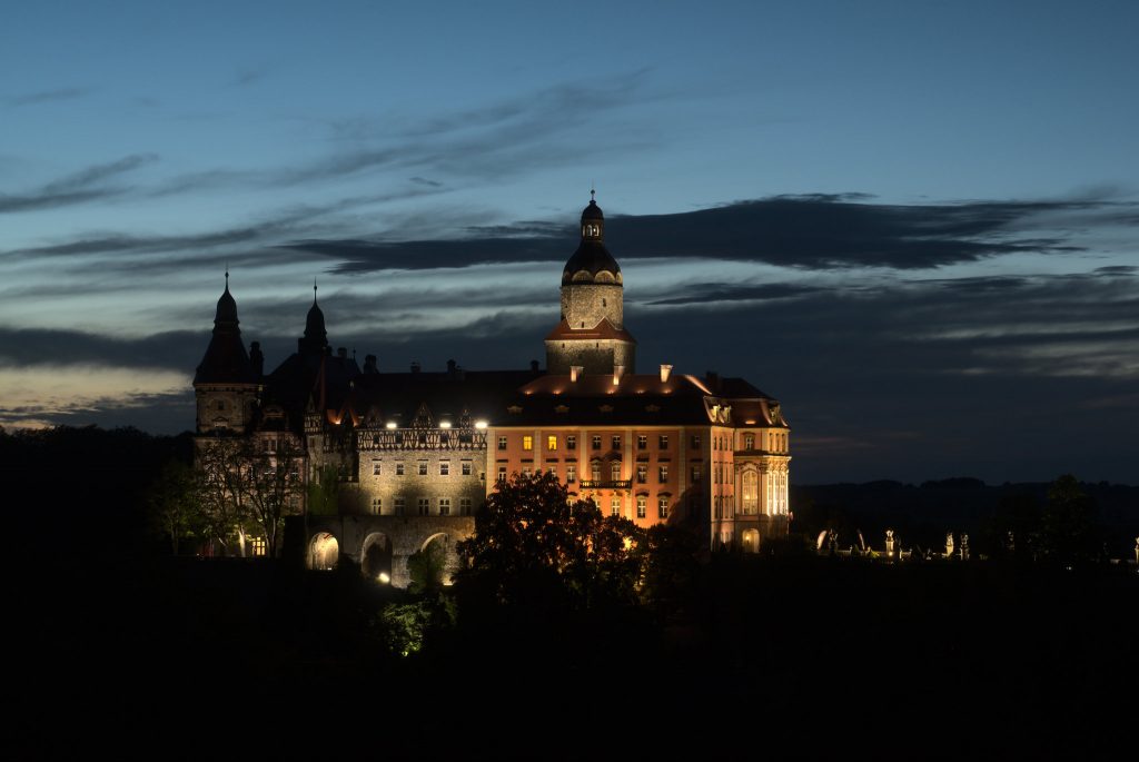 The stunning night view of Ksiaz Castle. 