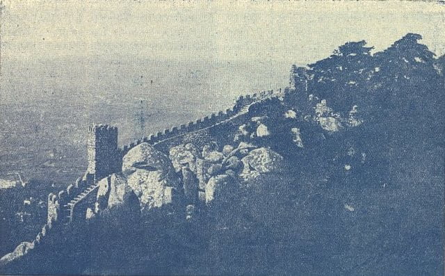An old image of Castle of the moors published on 1963.