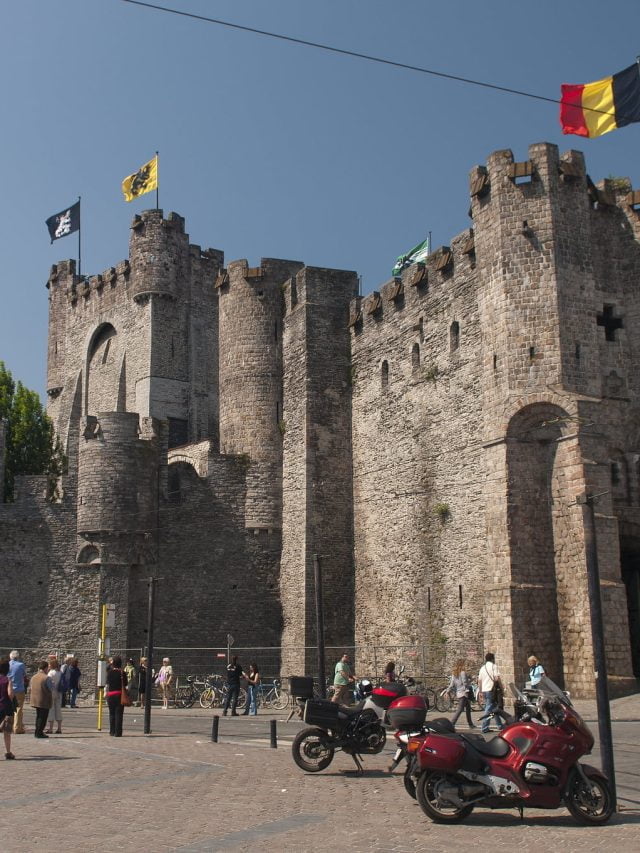 Gravensteen Castle History & Travel Tips