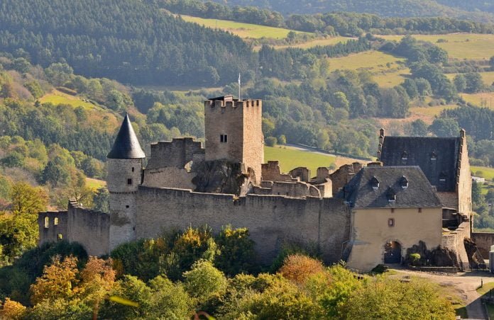 Widescape view of Bourscheid Castle.