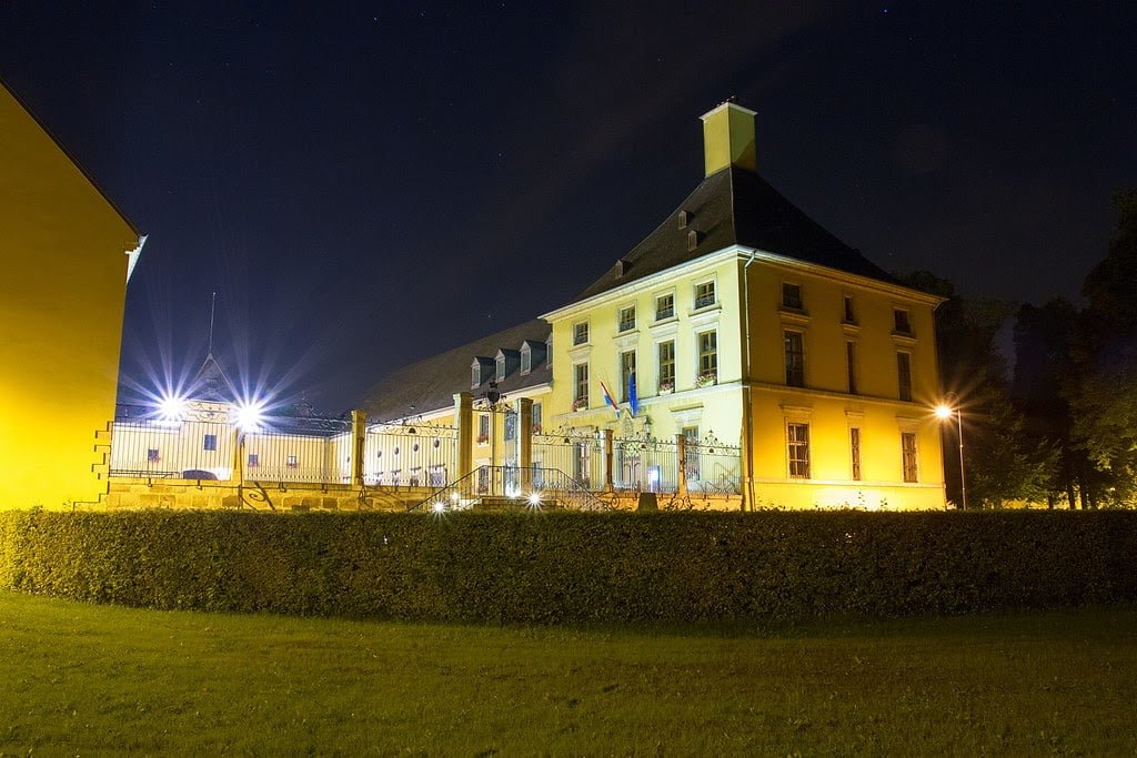 Bettembourg Castle's view at night.