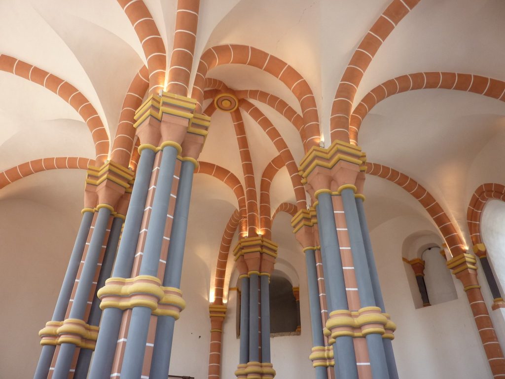 A closer look of the ceiling of Vianden Castle's Chapel.