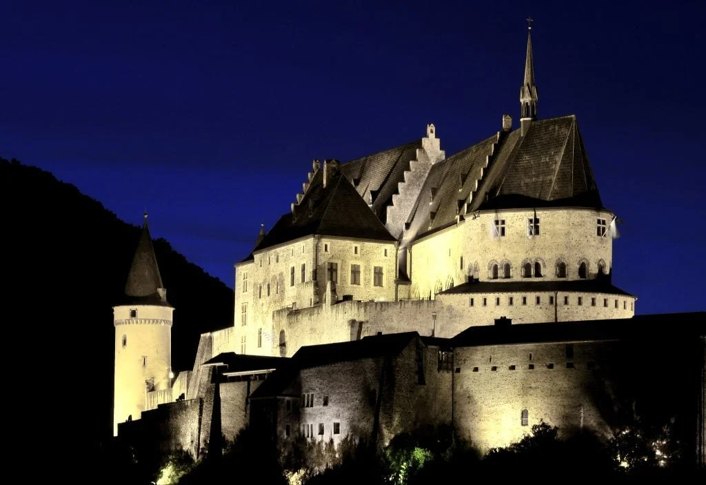 The view of Vianden Castle at night.