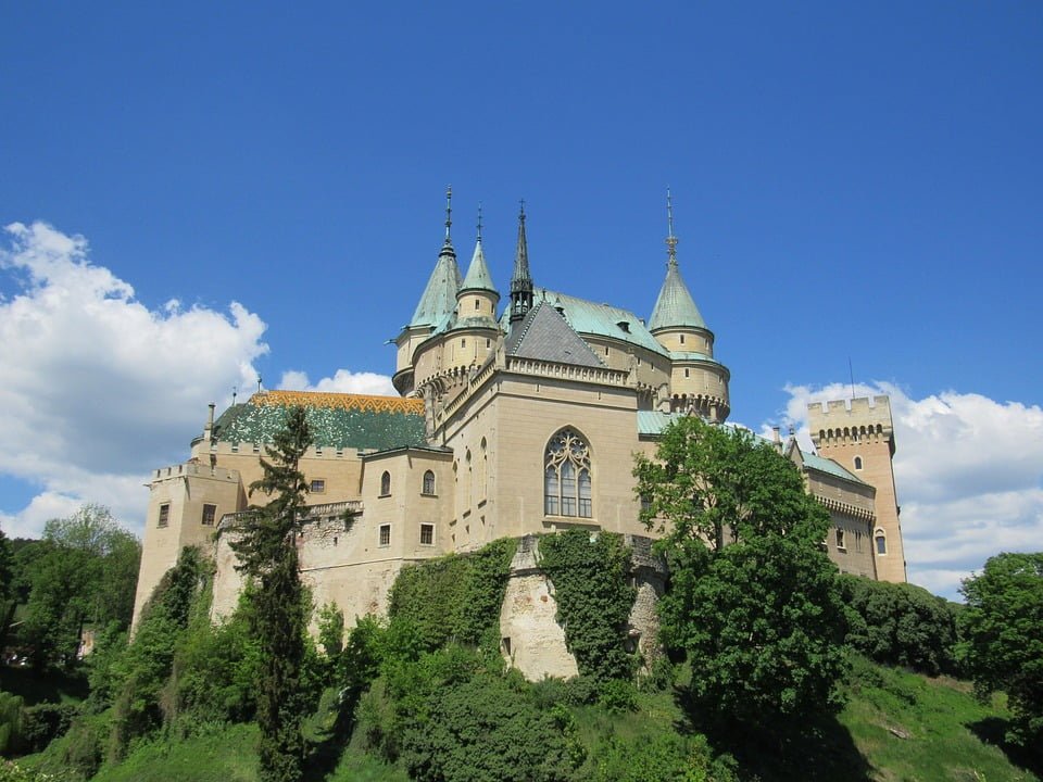 Bojnice looking like an actual fairytale castle.