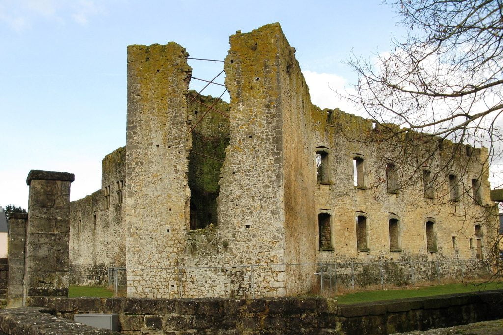 The ruins of Koerich Castle.