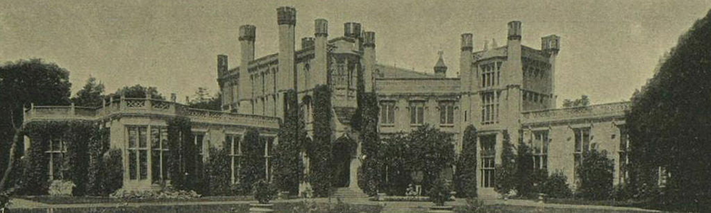 An old picture of Highcliffe castle in 1907.