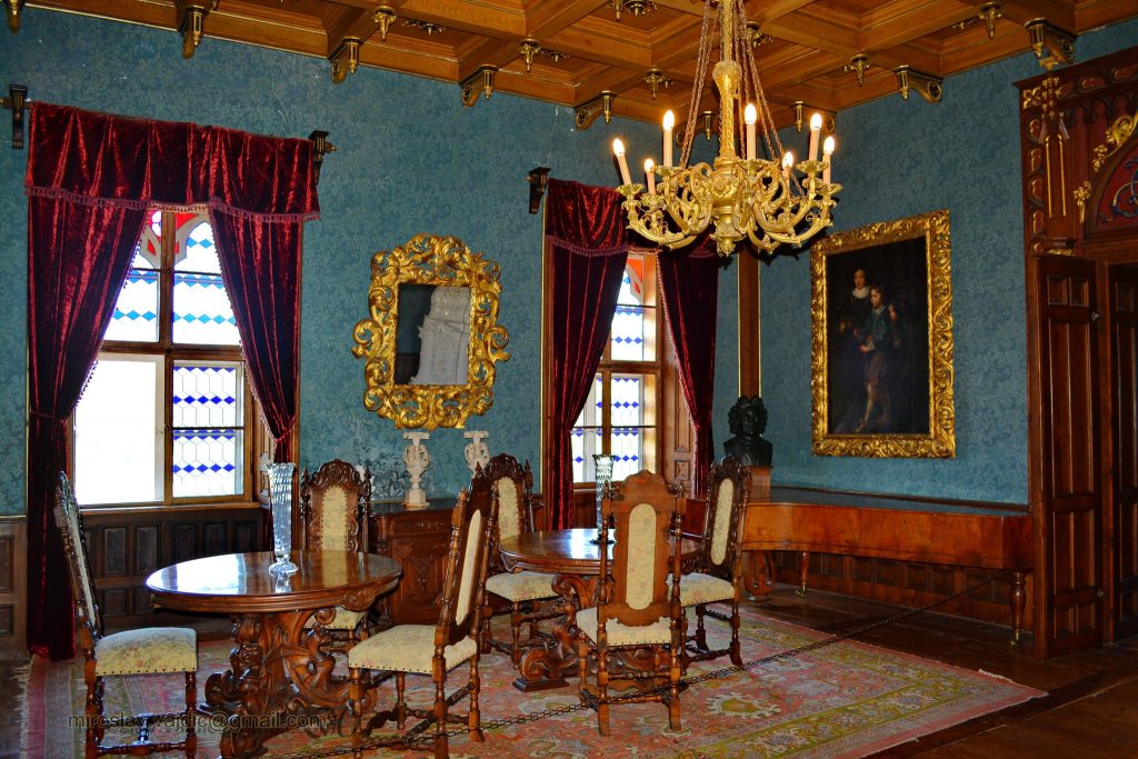 The dining hall inside Trakoscan Castle.