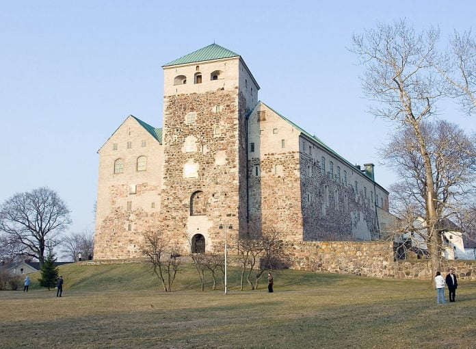 The front view of Turku Castle.