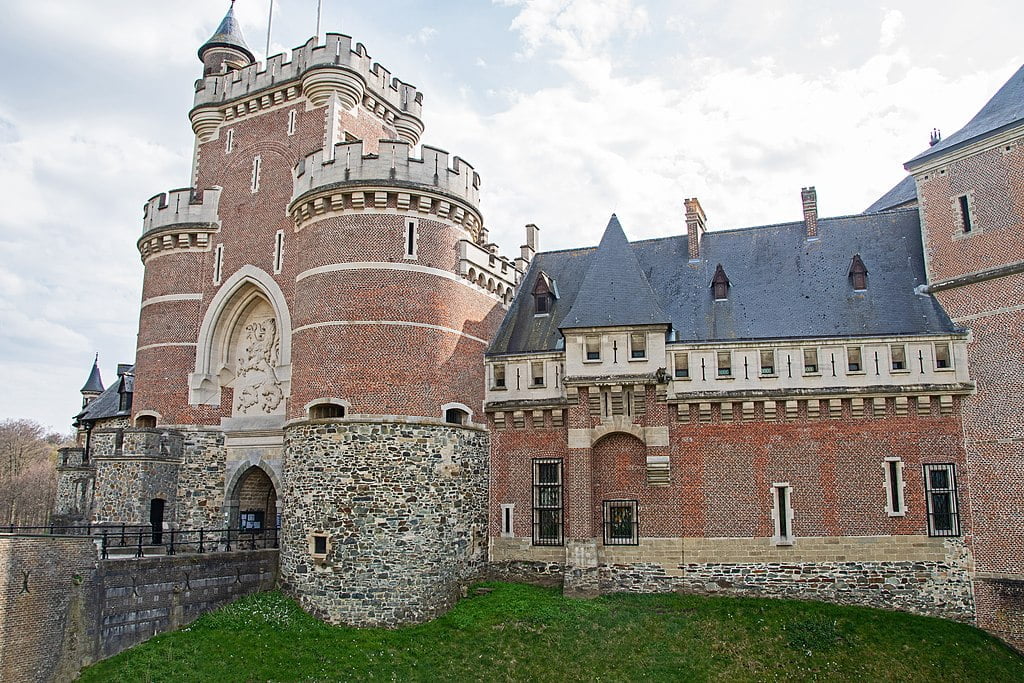 The beautiful view of Gaasbeek Castle structure.