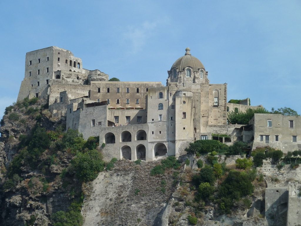 A closer view of Castello Aragonese.