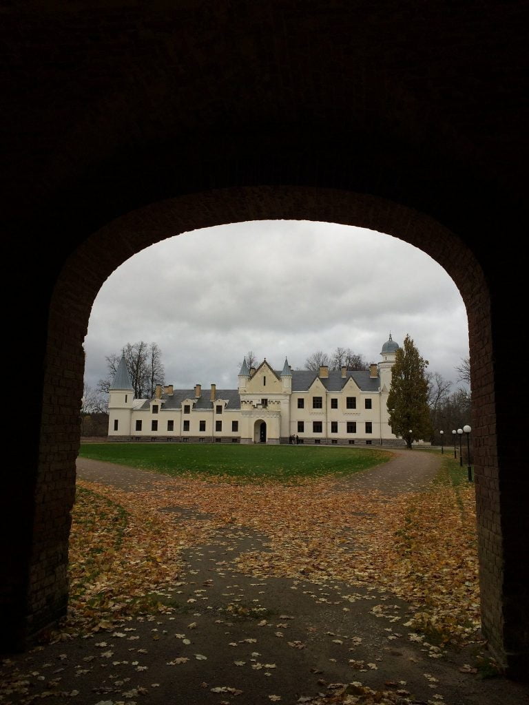 The view of Alatskivi Castle from the entrance.