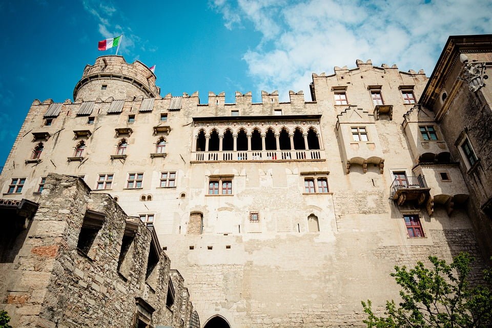 Staring up at Buonconsiglio Castle.