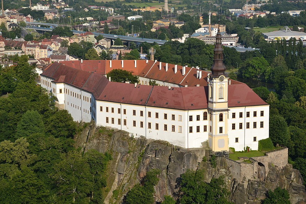 An aerial view of Decin Castle (and city).