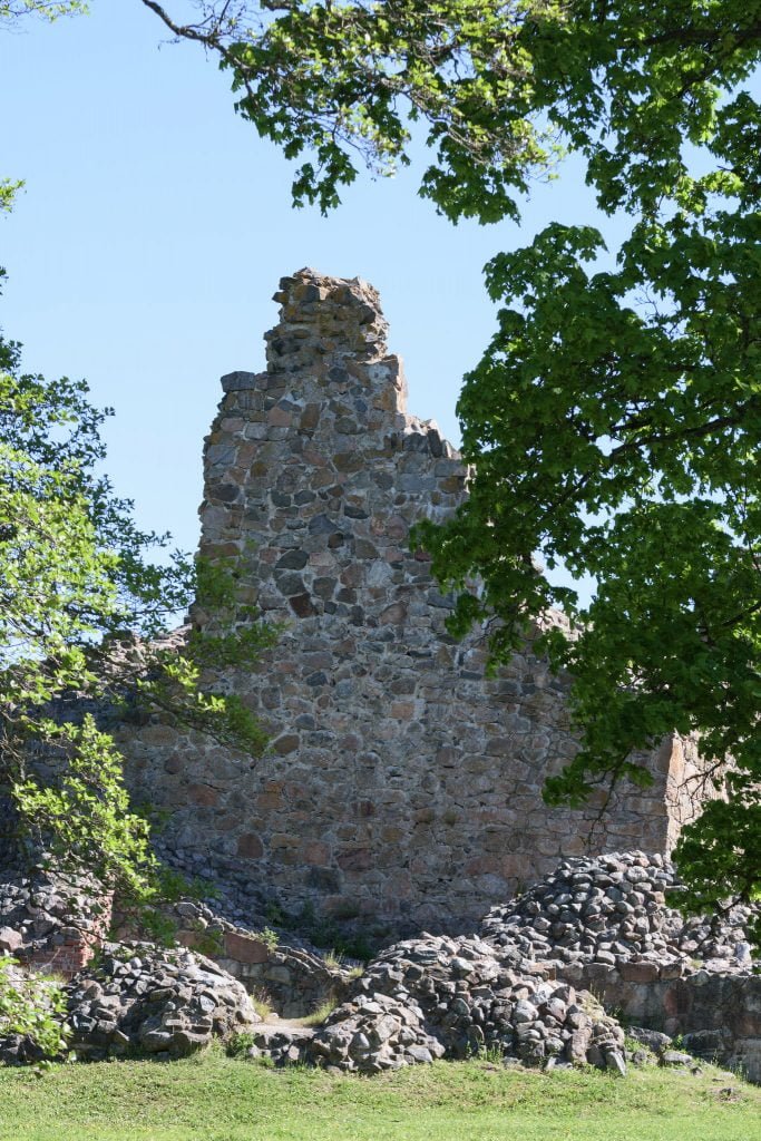 The ruins of Kuusisto Castle.