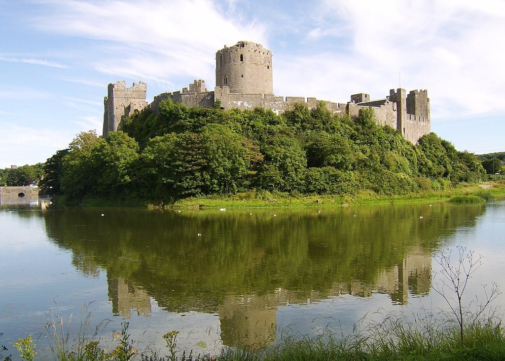 Pembroke Castle standing tall atop its hill.