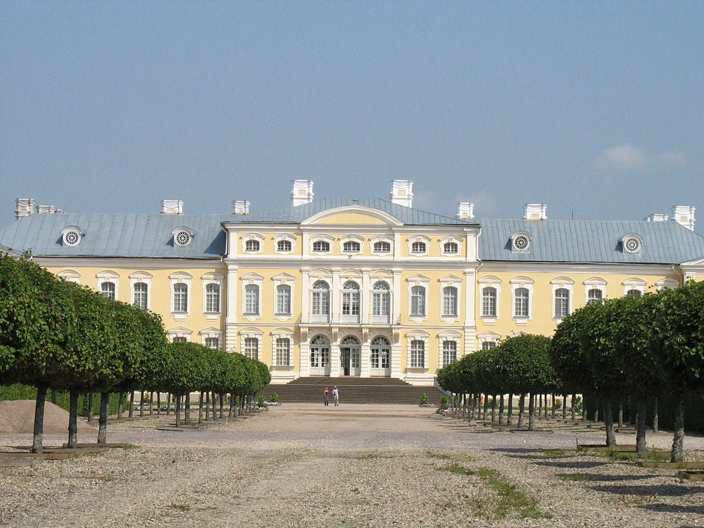 The grand facade of Rundale Castle.