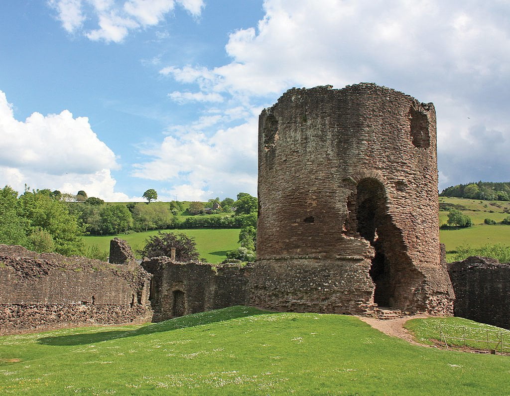 The remains of a Skenfrith Castle tower.