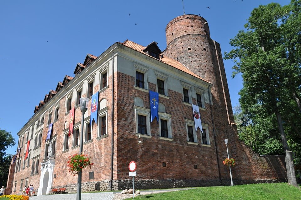 The scenic view of Uniejów Castle.