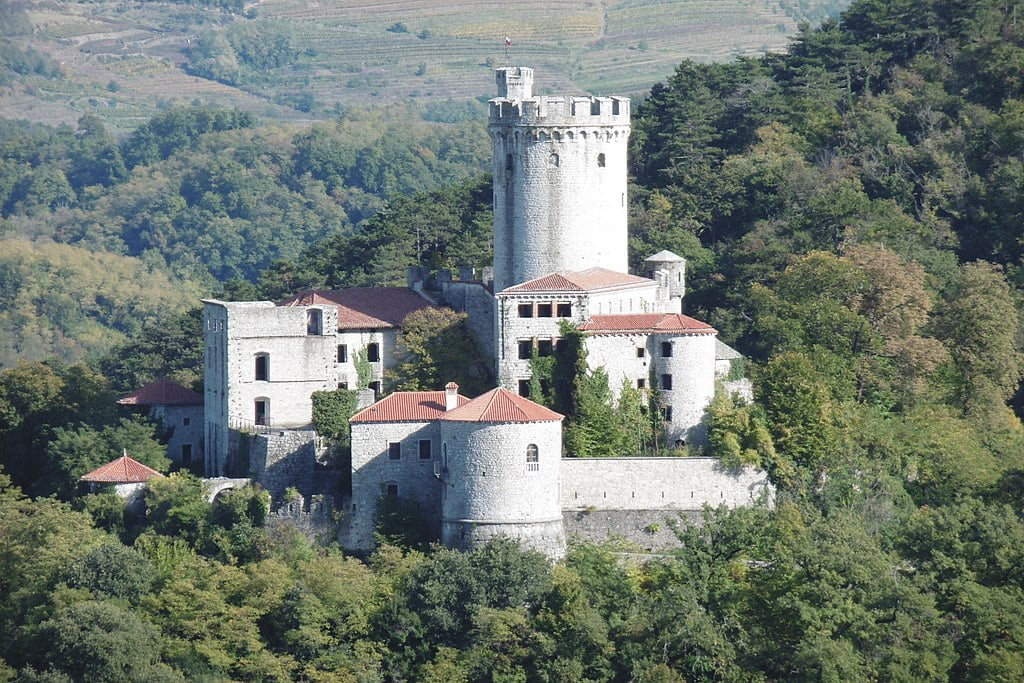 Branik Castle surrounded by greens.