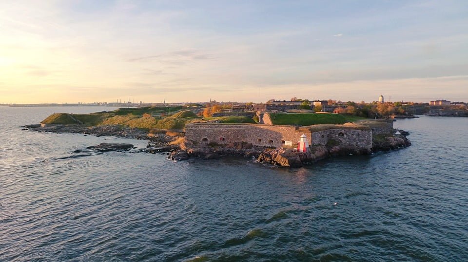 The picturesque view of Soumenlinna Fortress standing near the sea.