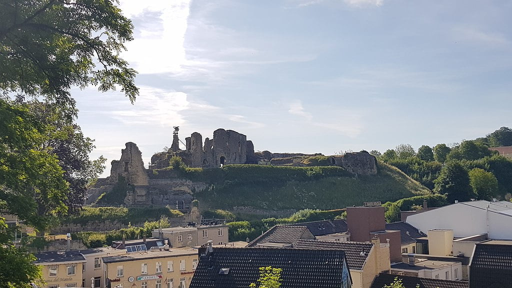 A far-away look at the ruins of Valkenburg Castle.