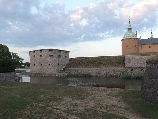A side view of Kalmar Castle.