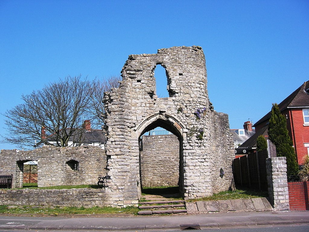 The ruins of Barry Castle along the road.