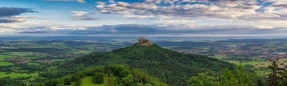 Panoramic birdeye view of the castle.