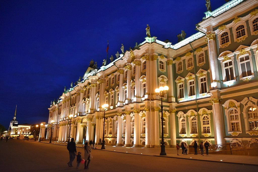 A gorgeous nighttime view of the Winter Palace.