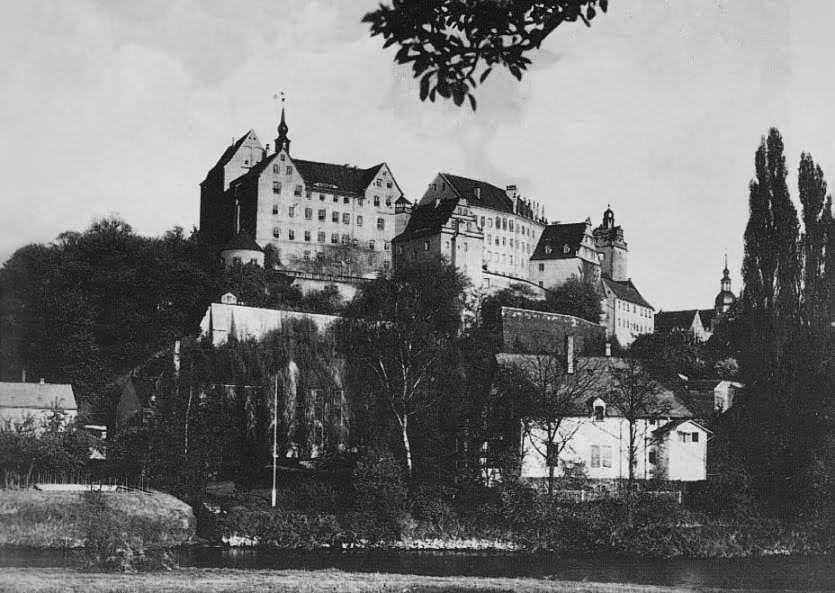 An old photo of Colditz Castle.