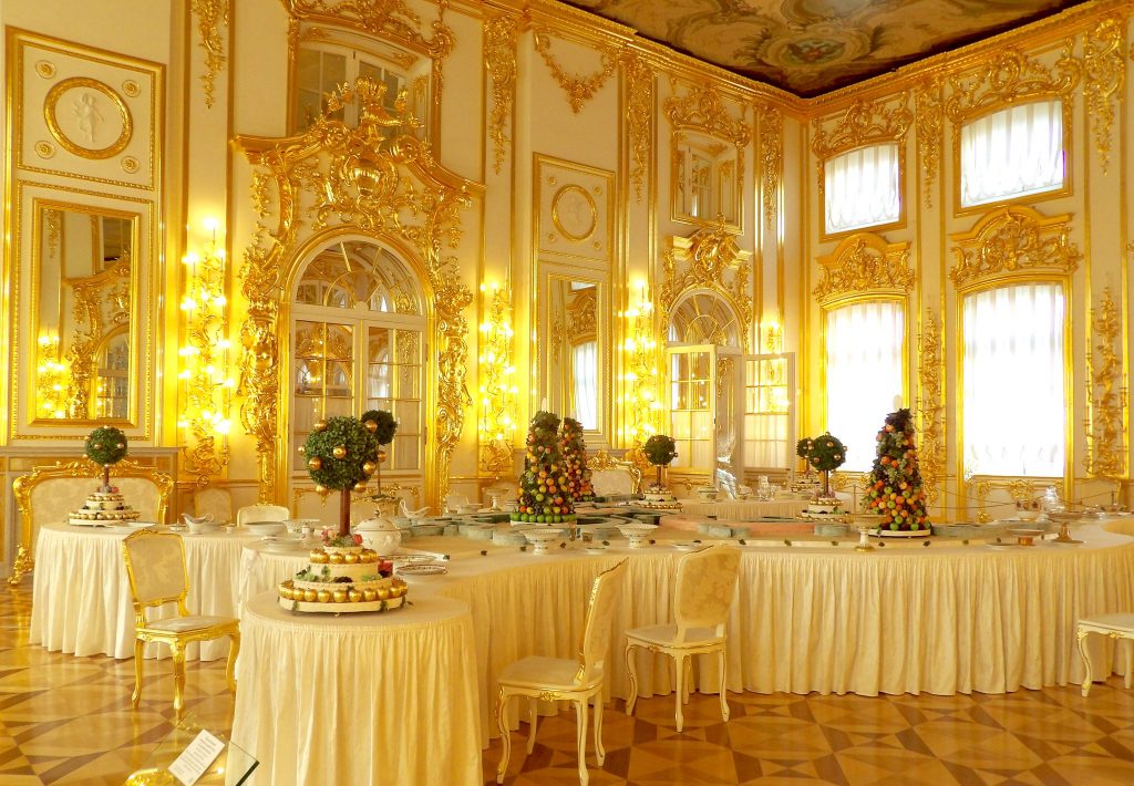 The elaborate interior of Catherine Palace.