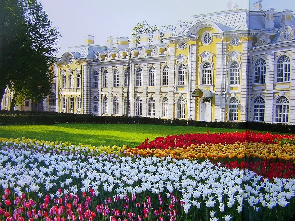 The view of Petrhof Palce from the garden.