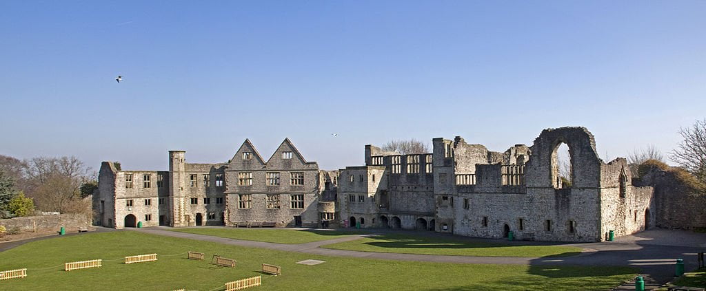 The courtyard of Dudley Castle’s ruins.