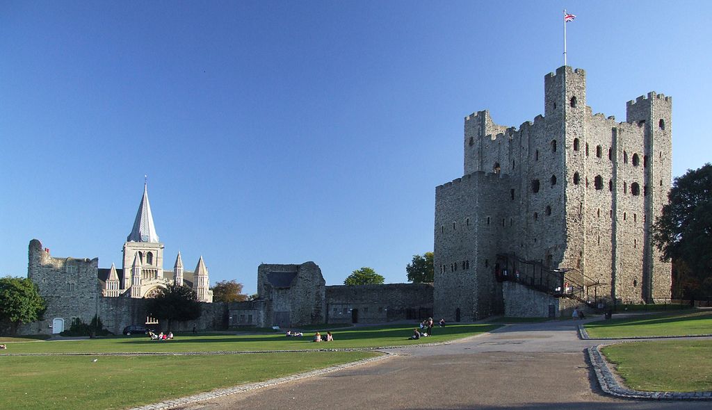 The towered keep of Rochester Castle.