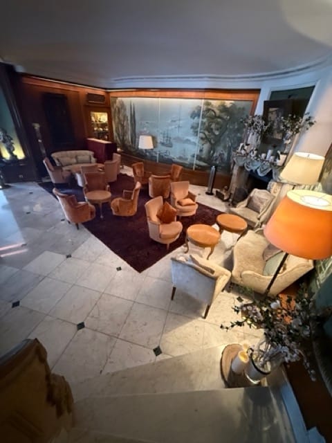 Historic lounge interior at Grand Hôtel Cravat Luxembourg